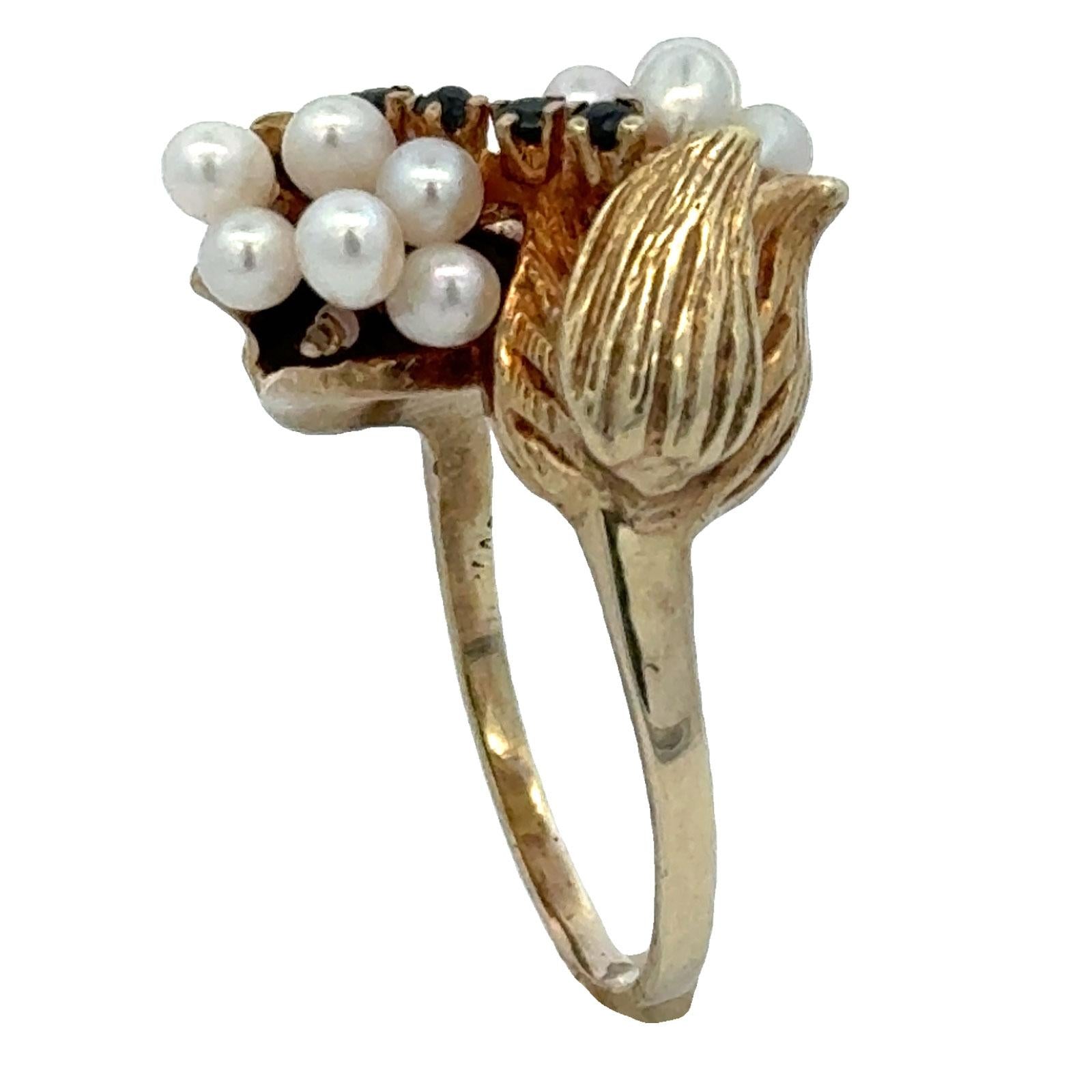 Late-20th Century Cultured Pearl Sapphire 14K Yellow Gold Vintage Tulip Ring