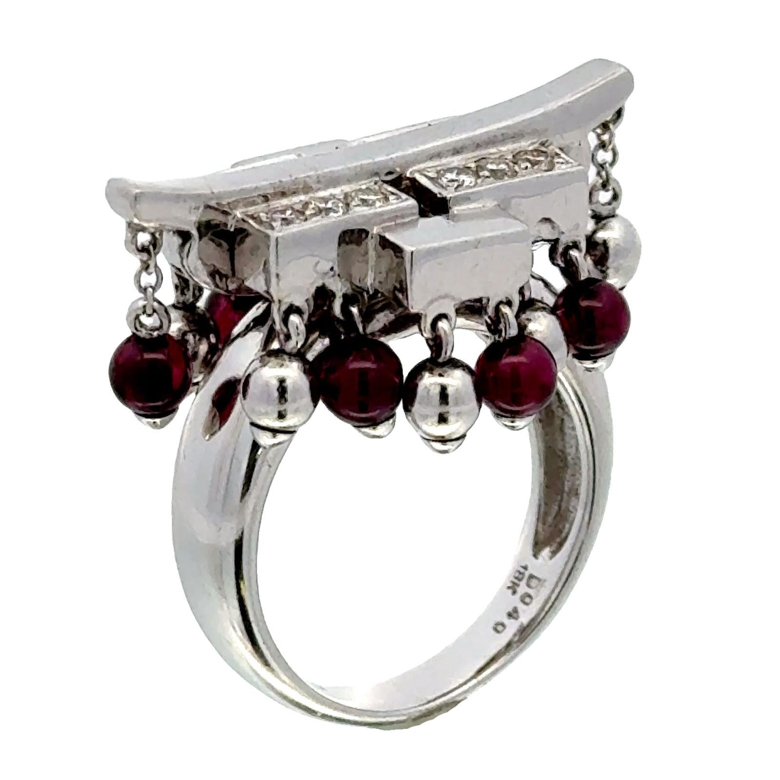 Diamond Ruby 18 Karat White Gold Contemporary Cocktail Vintage Ring