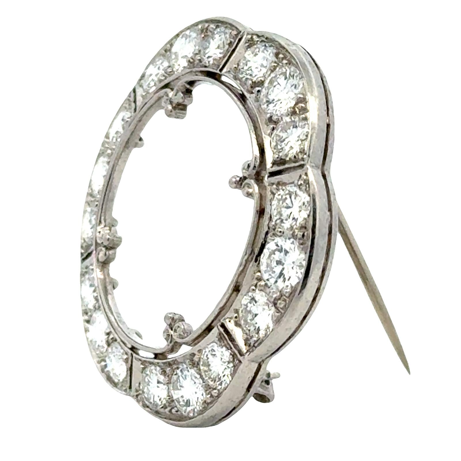 1950's Scalloped Round Brilliant Cut Diamond Platinum Circle Brooch