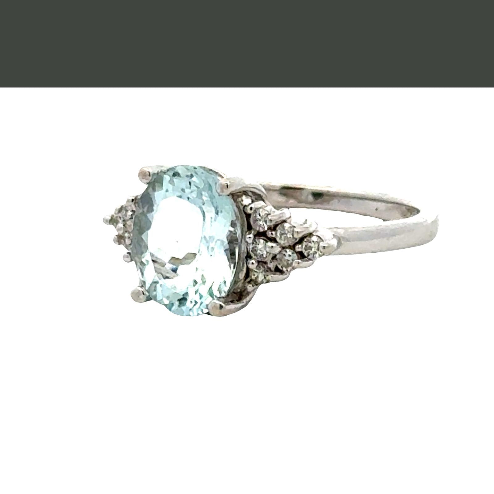 2.50 Carat Oval Aquamarine Diamond 14 Karat White Gold Vintage Cocktail Ring