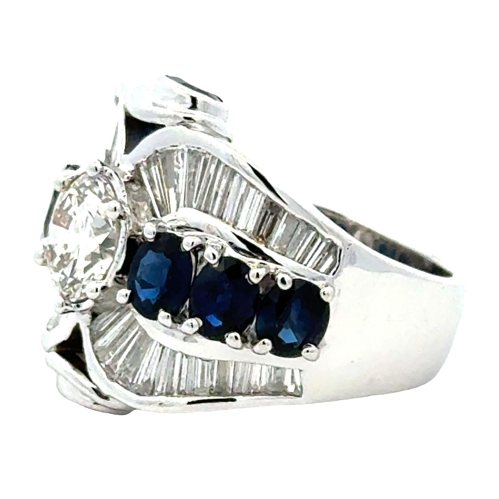 Diamond Sapphire 18 Karat White Gold Engagement Cocktail Ring GIA Certified