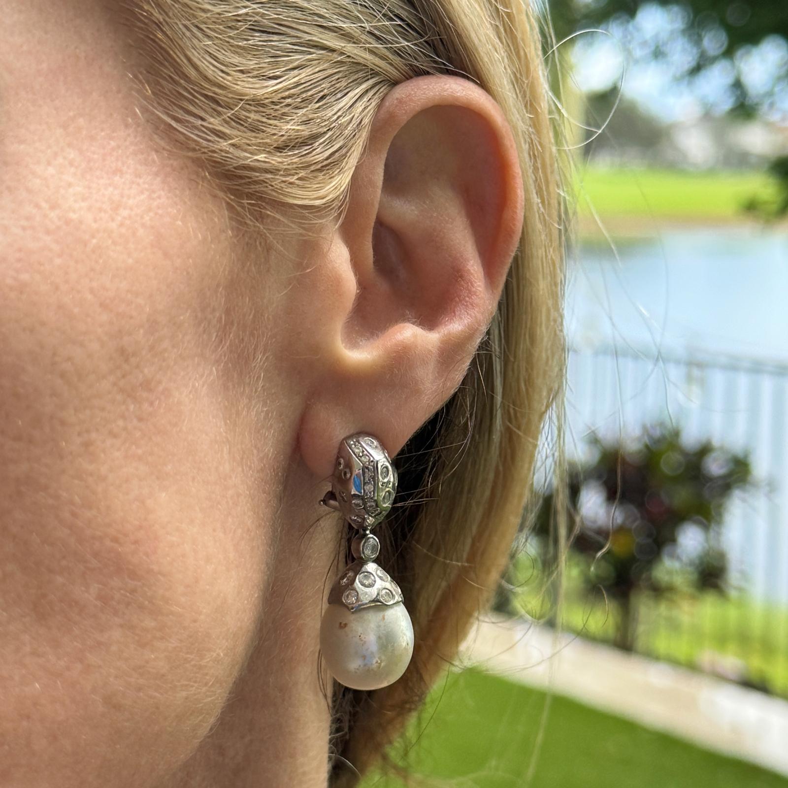Modern Diamond Baroque Pearl 14 Karat White Gold Drop Leverback Earrings