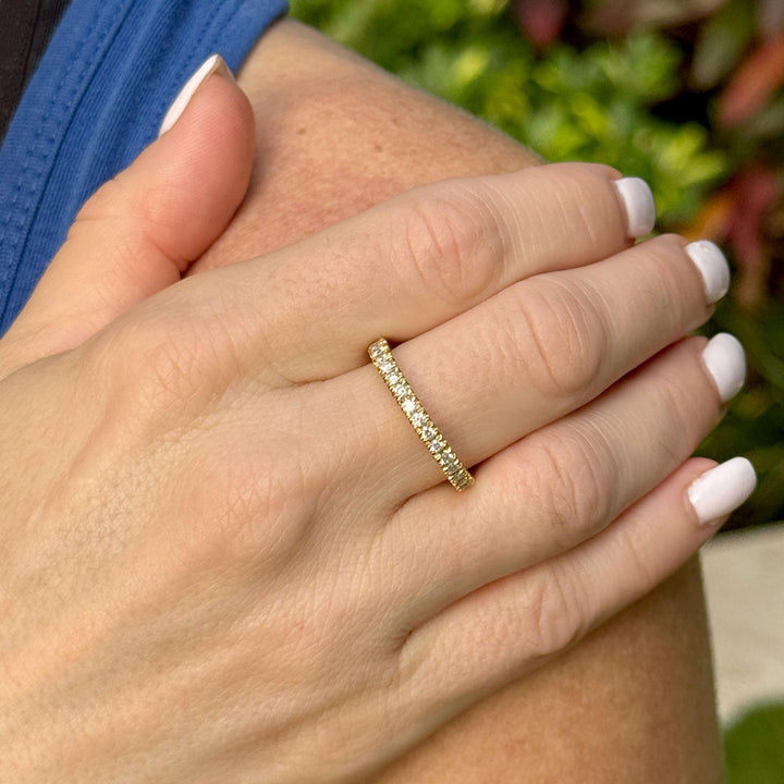 Modern Diamond 18 Karat Yellow Gold Eternity Wedding Band Size 9.25