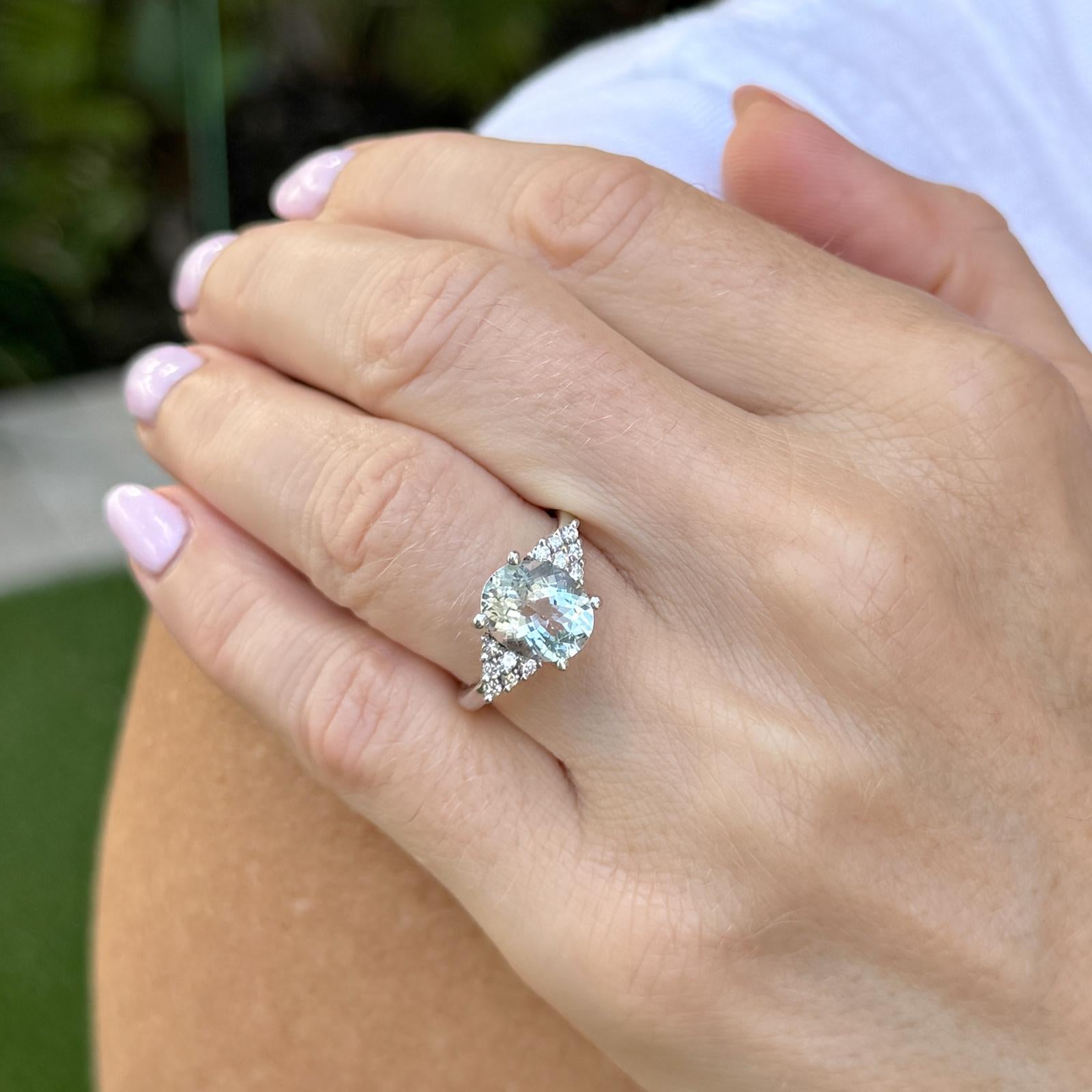2.50 Carat Oval Aquamarine Diamond 14 Karat White Gold Vintage Cocktail Ring