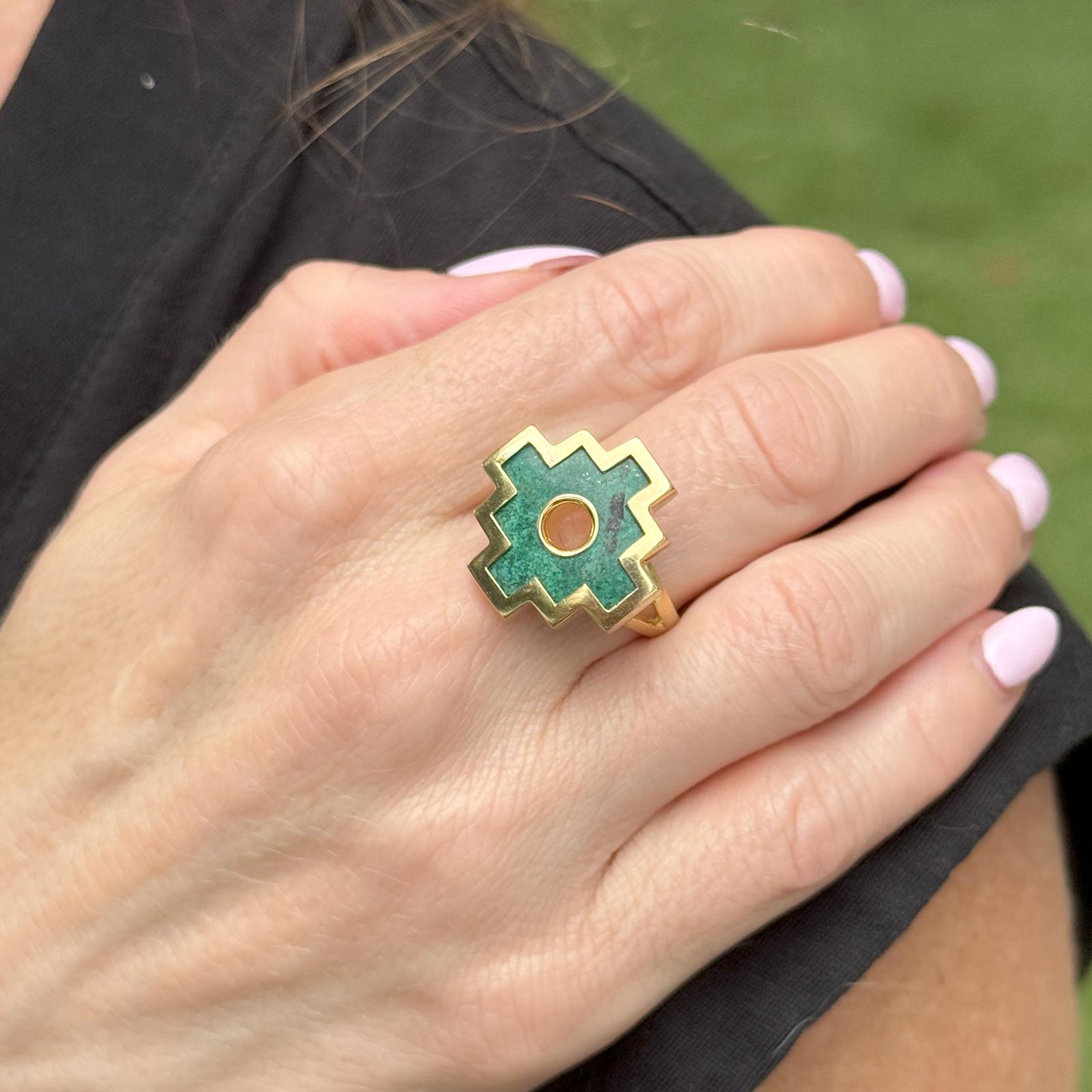 Malachite 18 Karat Yellow Gold Chakana Vintage Ring