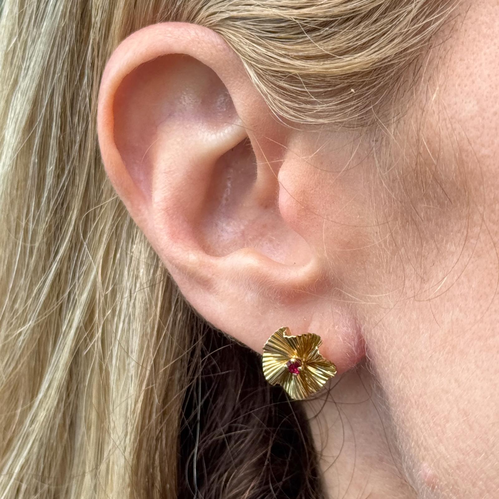 1950's Tiffany & Co. Ruby 14 Karat Yellow Gold Fan Style Retro Stud Earrings