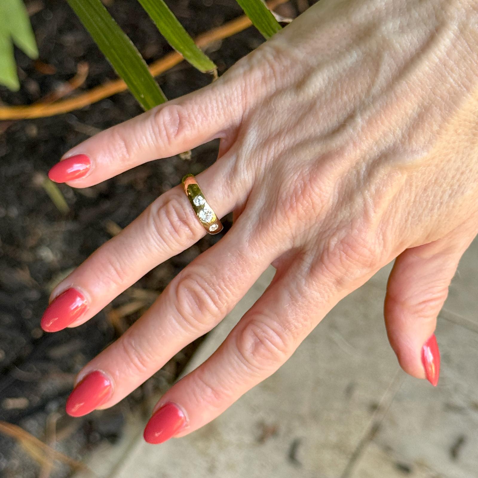 Mid-20th Century Tiffany & Co. Three Old Mine Cut Diamond 18KYG Band Ring