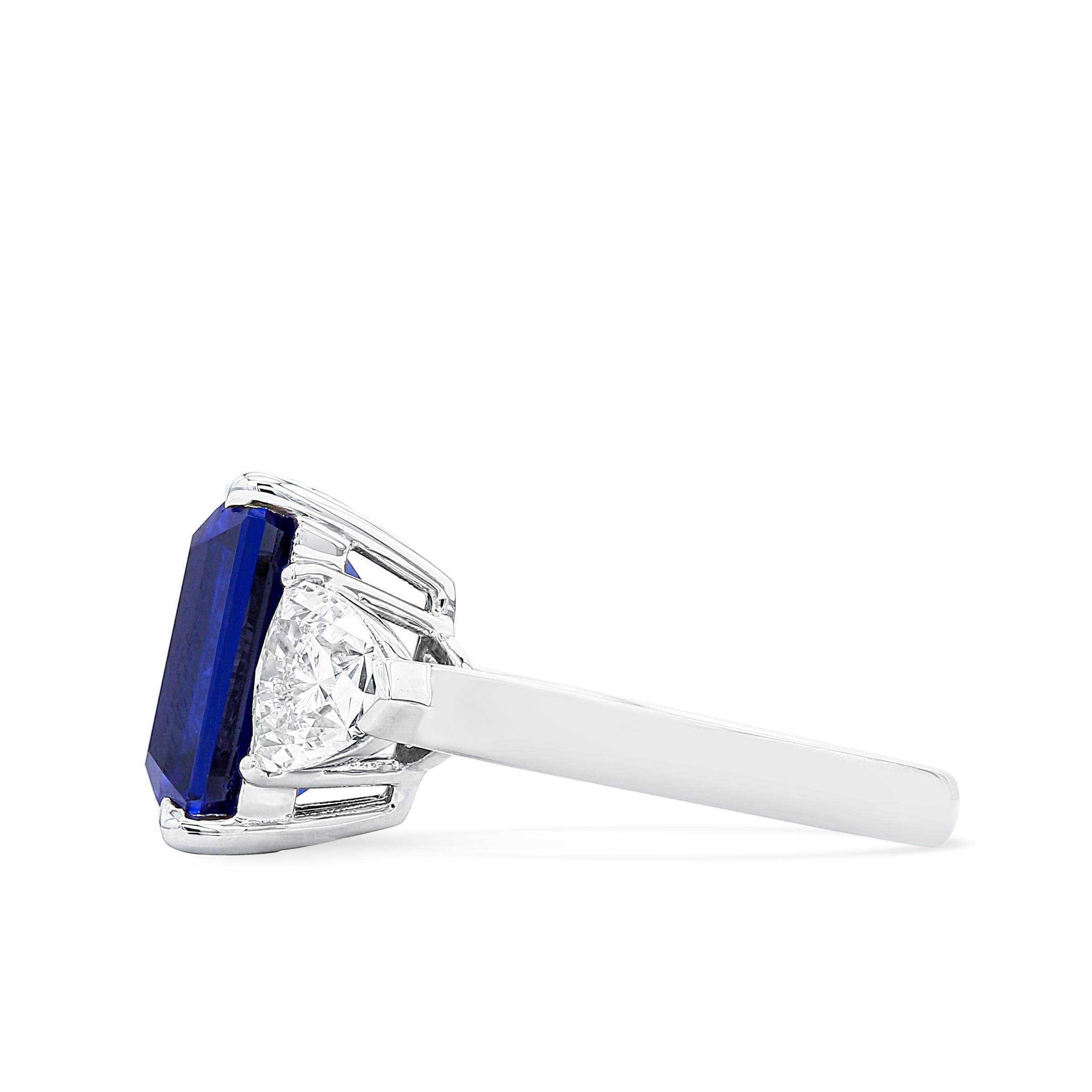 Lab-Created 10-Carat Blue Sapphire Diamond Platinum Modern Cocktail Ring