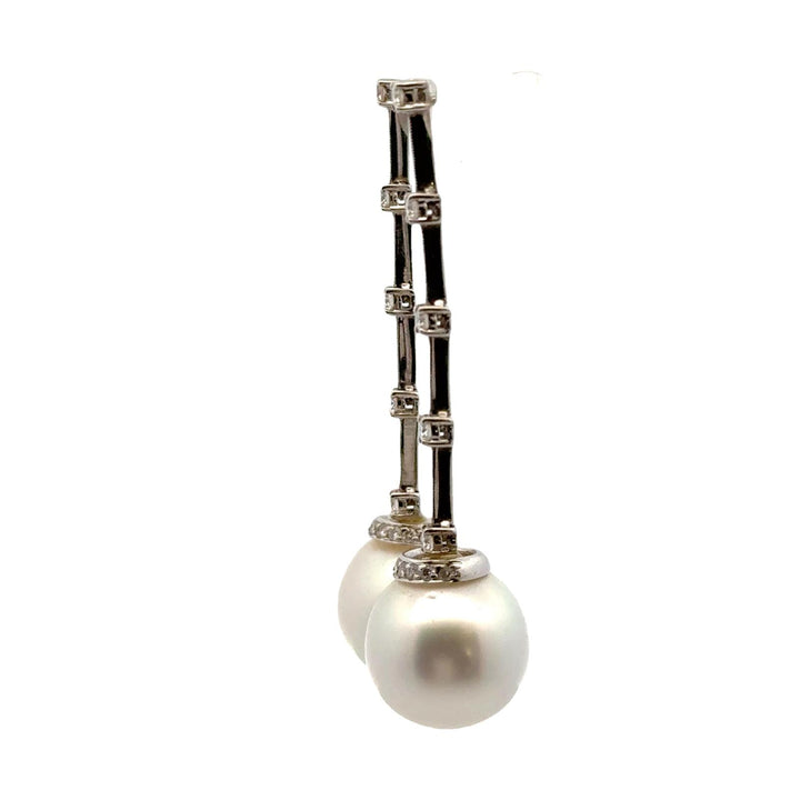 South Sea Pearl Diamond 18 Karat White Gold Dangle Drop Earrings