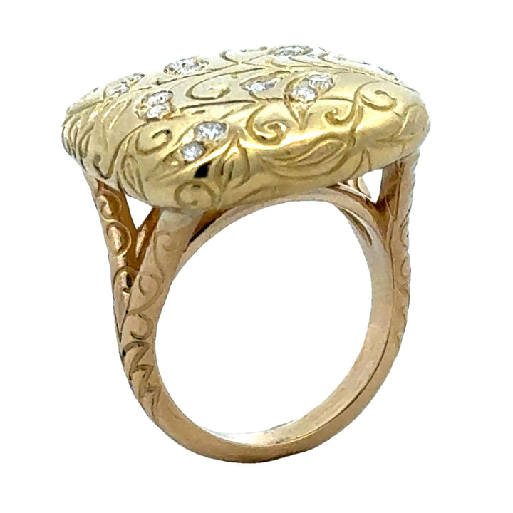 SeidenGang Diamond 18 Karat Yellow Gold Square Top Split Shank Ring