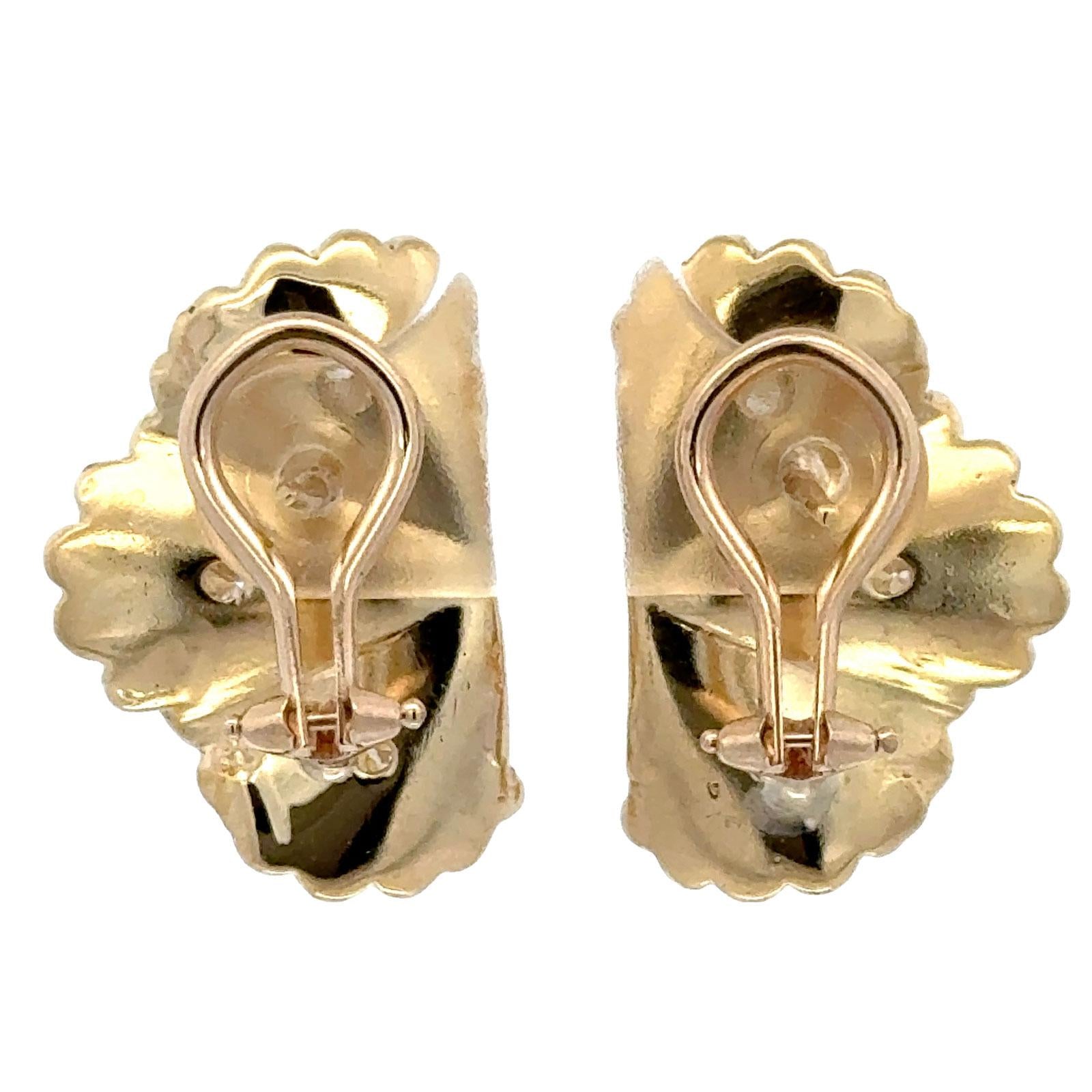 Late 20th Century Diamond 18 Karat Yellow Gold Fan Earrings Leverback Posts