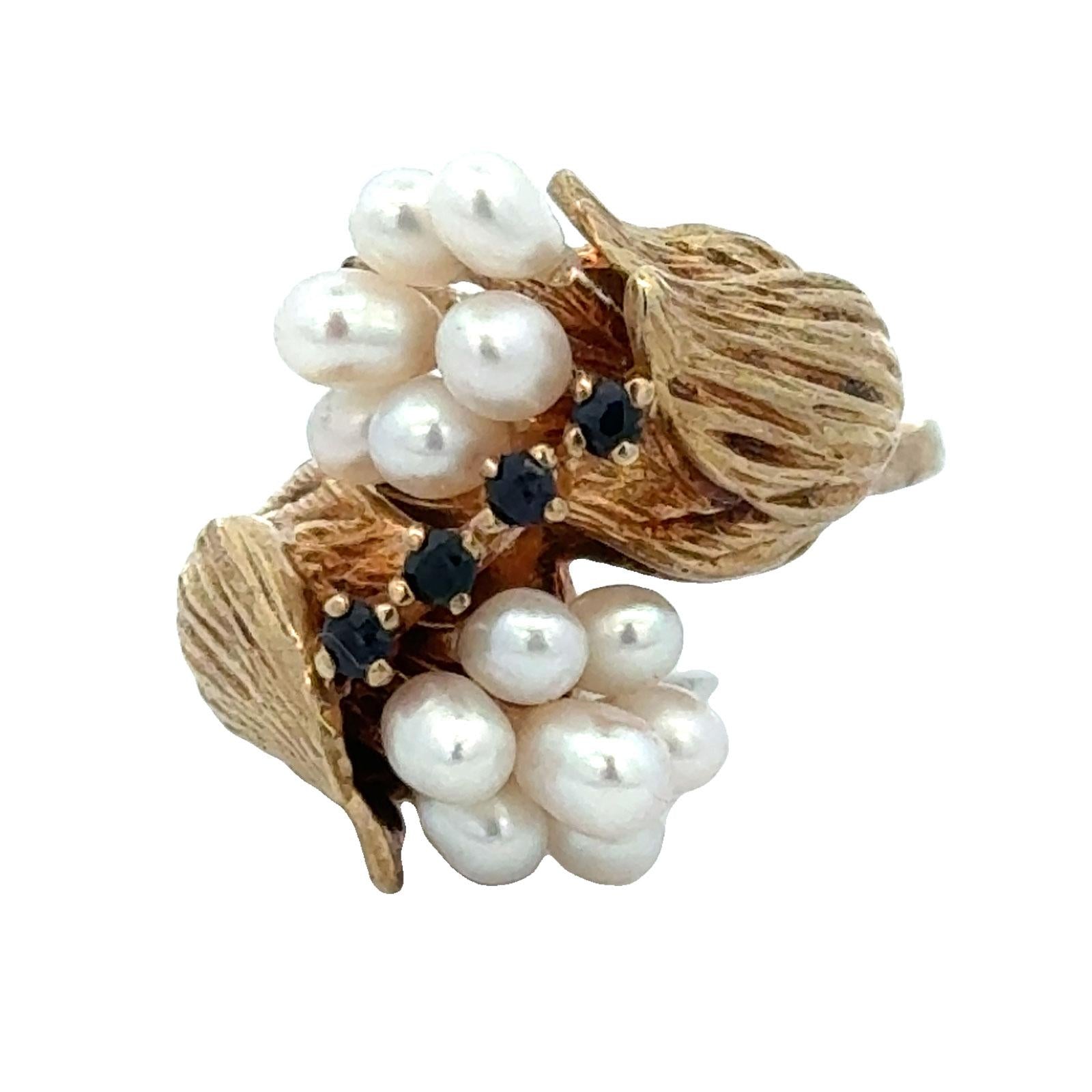 Late-20th Century Cultured Pearl Sapphire 14K Yellow Gold Vintage Tulip Ring