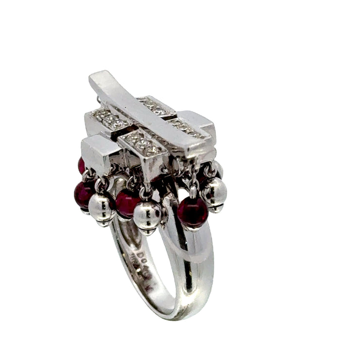 Diamond Ruby 18 Karat White Gold Contemporary Cocktail Vintage Ring
