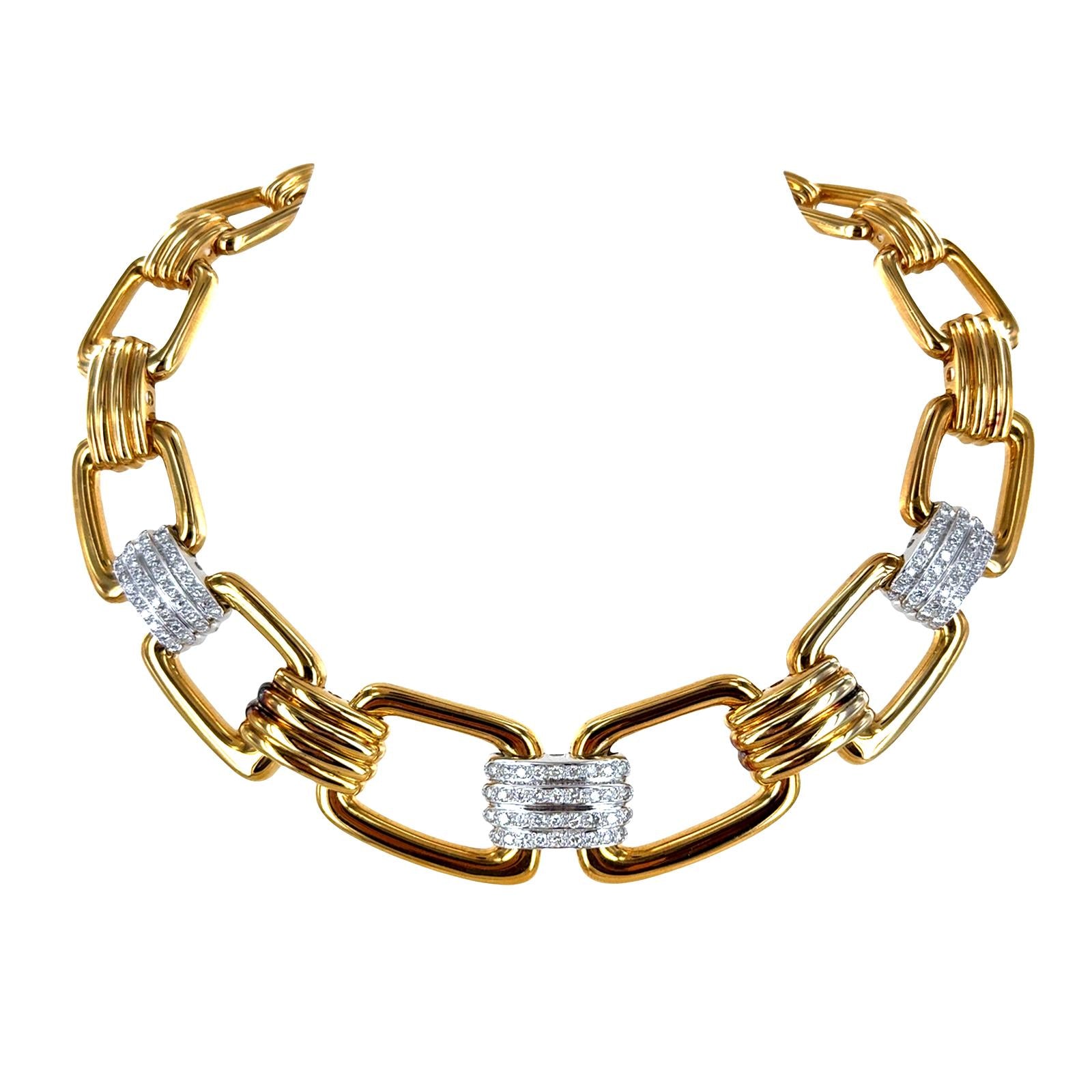 Late 20th Century Diamond 18 Karat Yellow Gold Statement Choker Link Necklace