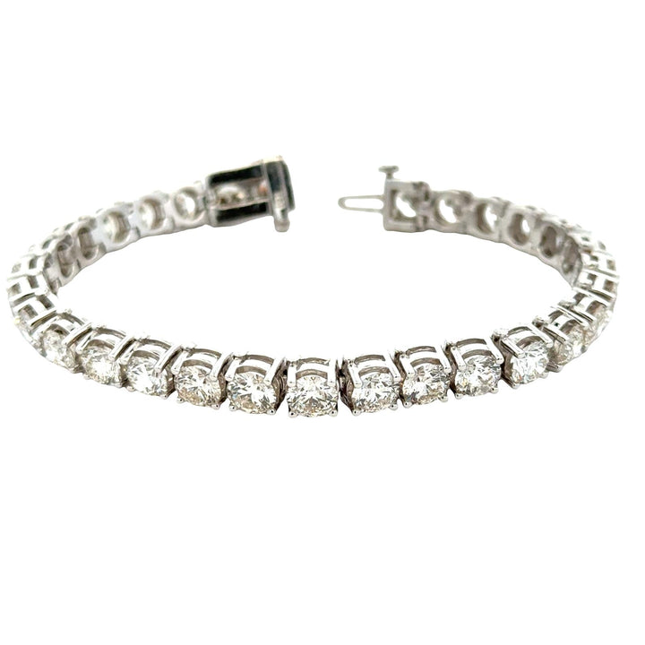 15 CTTW Round Brilliant Cut Diamond 14 Karat White Gold Tennis Bracelet