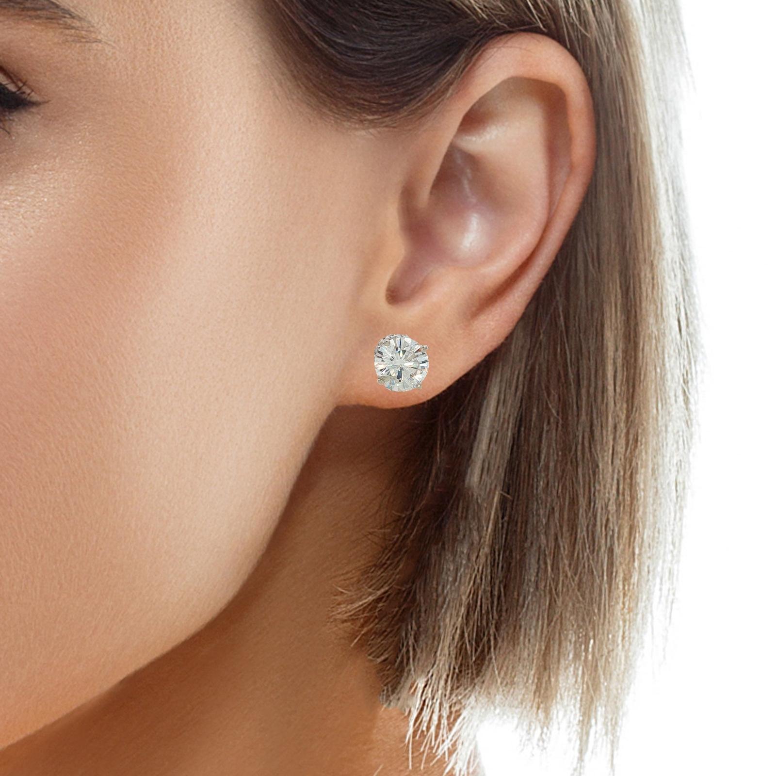3.90 CTTW Round Brilliant Cut Diamond Stud Earrings