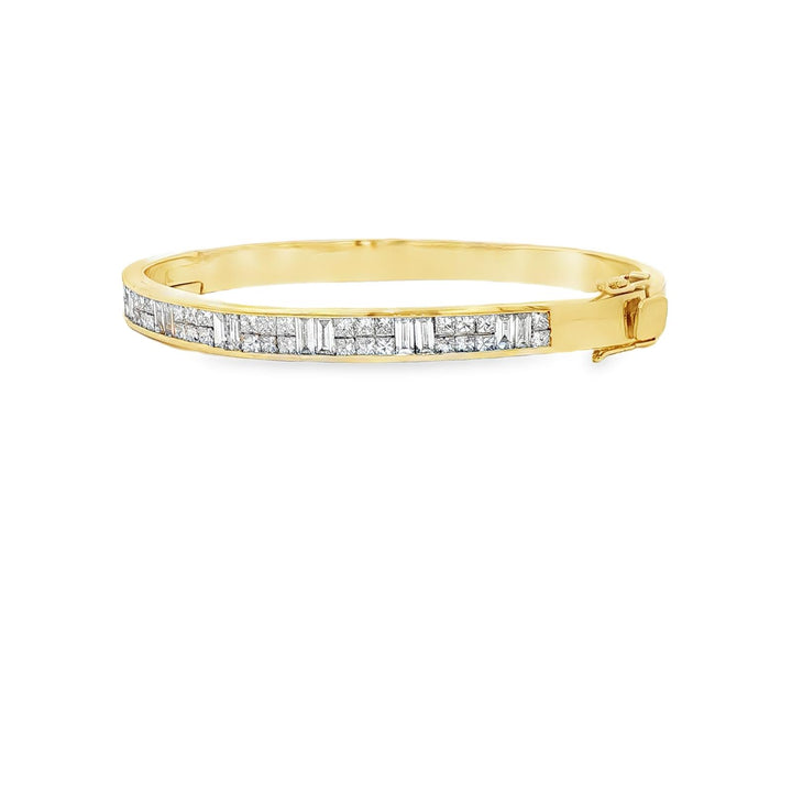 Princess & Baguette-Cut Diamond Yellow Gold Hinged Oval Vintage Bangle Bracelet