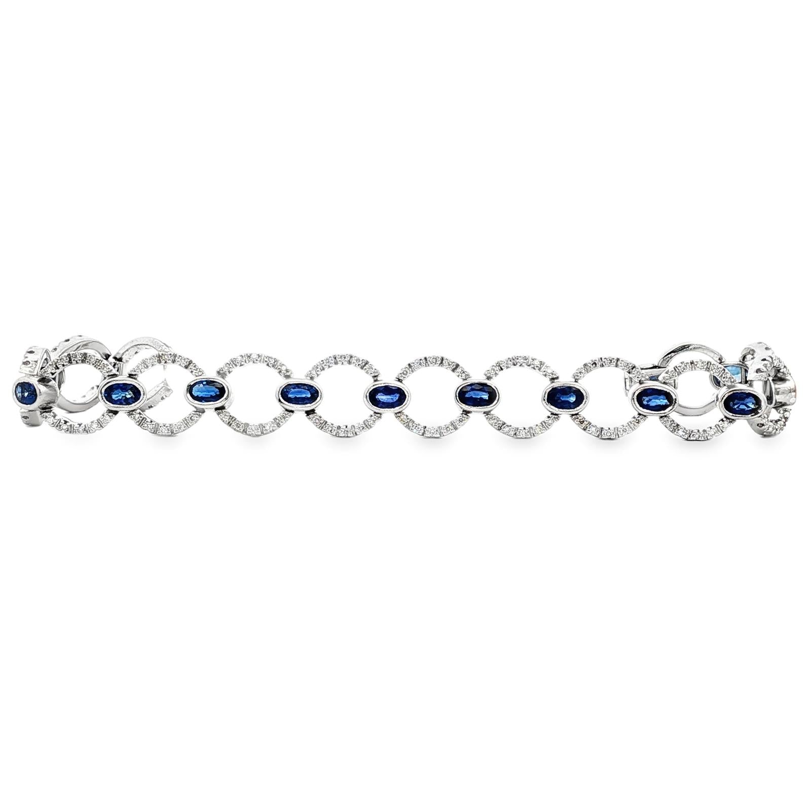 Round Brilliant-Cut Diamond Oval Sapphire 18K White Gold Round Link Bracelet