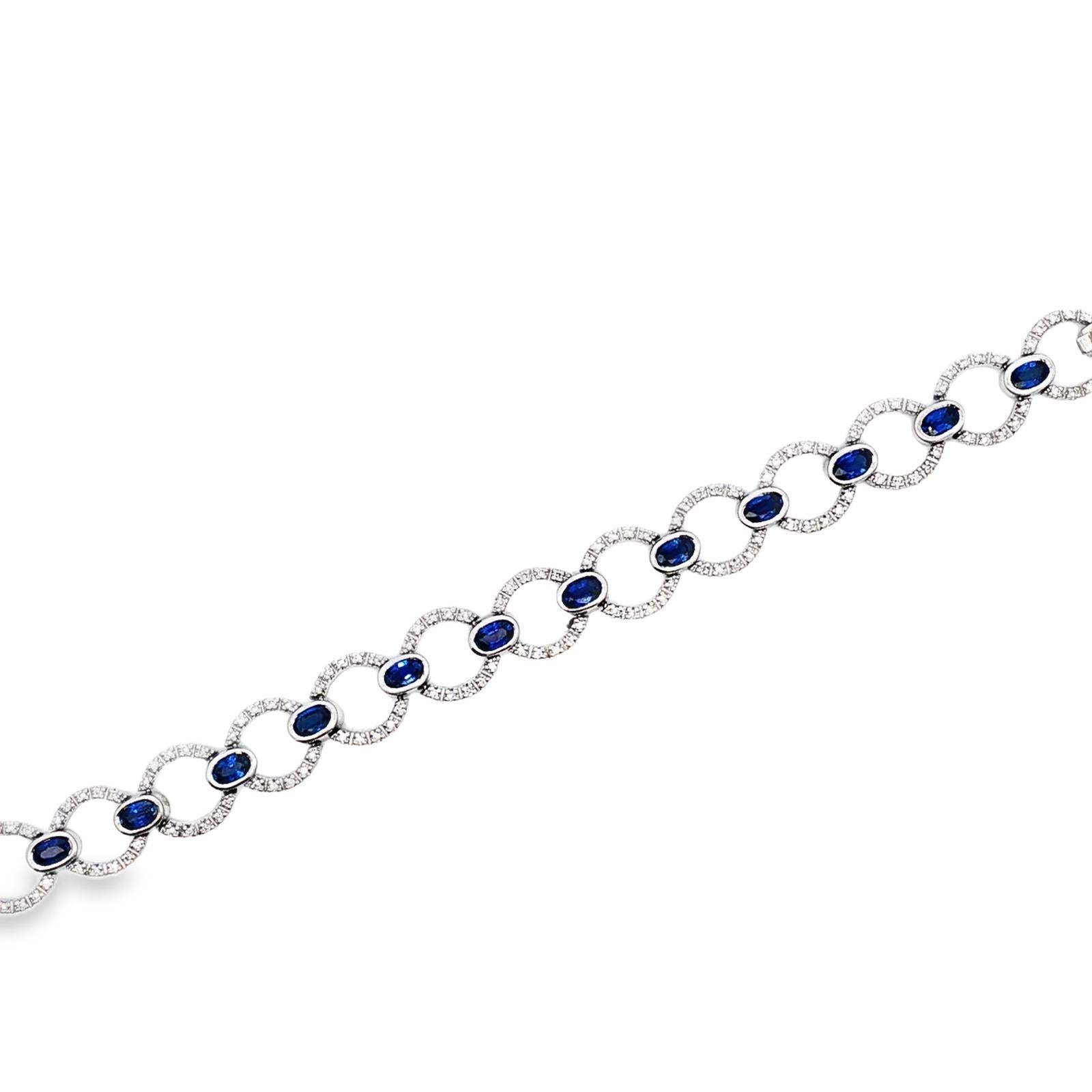 Round Brilliant-Cut Diamond Oval Sapphire 18K White Gold Round Link Bracelet