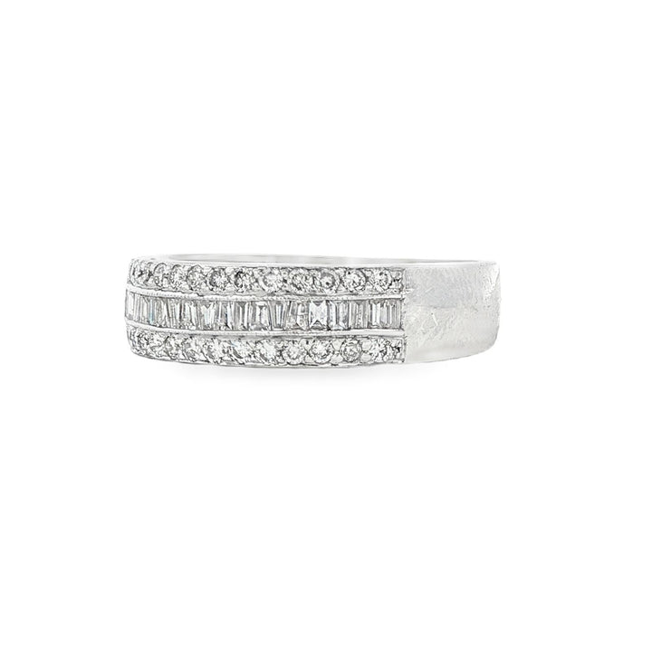 LeVian Diamond 18 Karat White Gold Wedding Anniversay Band Ring