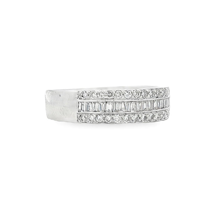 LeVian Diamond 18 Karat White Gold Wedding Anniversay Band Ring