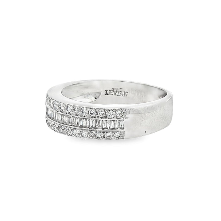 LeVian Diamond 18 Karat White Gold Wedding Anniversay Band Ring