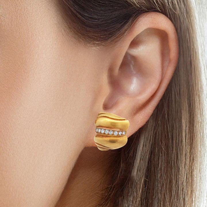 Kieselstein Cord Diamond 18 Karat Yellow Gold Lever-Back Earrings