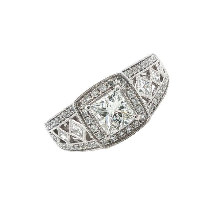 Princess Cut Diamond Halo Platium Engagement Ring GIA Certified