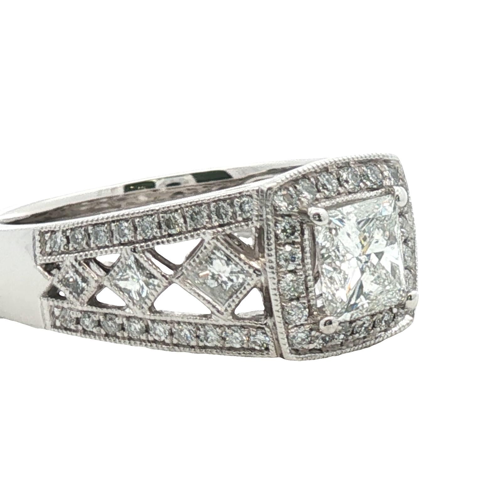 Princess Cut Diamond Halo Platium Engagement Ring GIA Certified