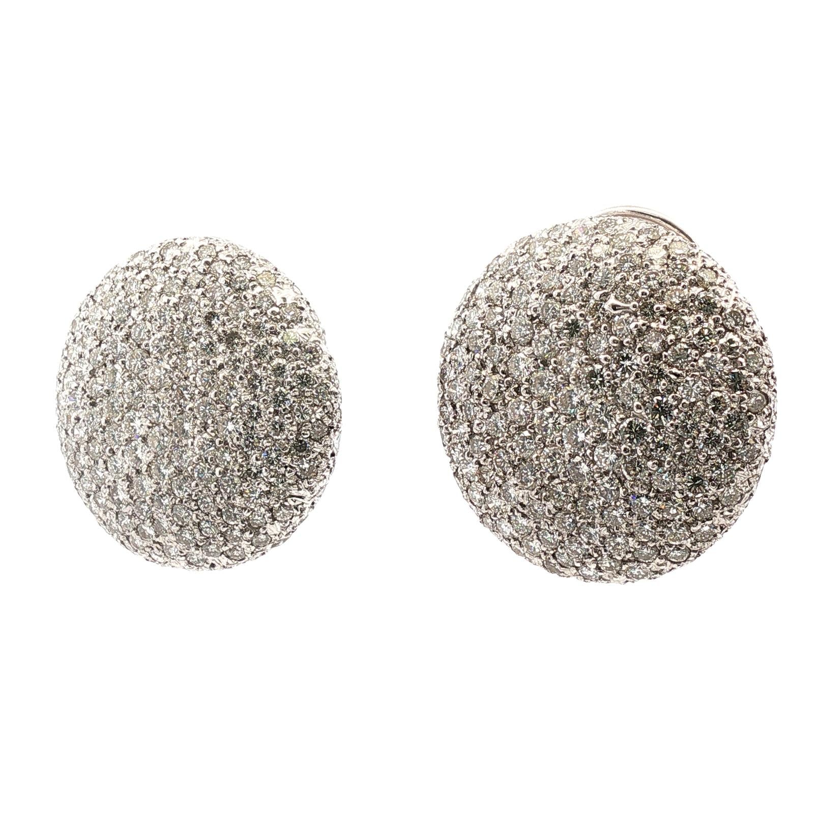 Pavé Diamond 18 Karat White Gold Round Button Leverback Earrings