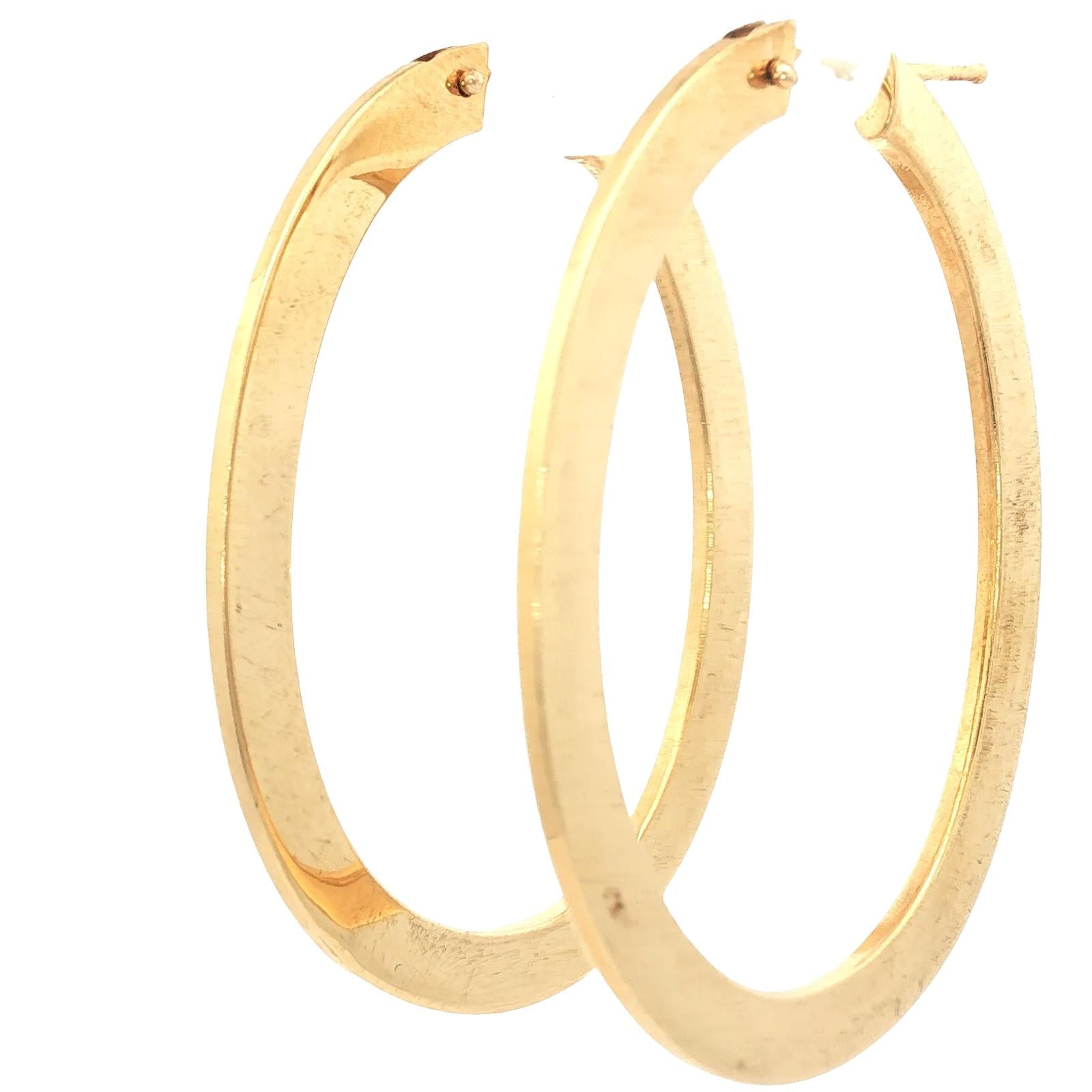18 Karat Yellow Gold Large Modern Oval Hoop Earrings