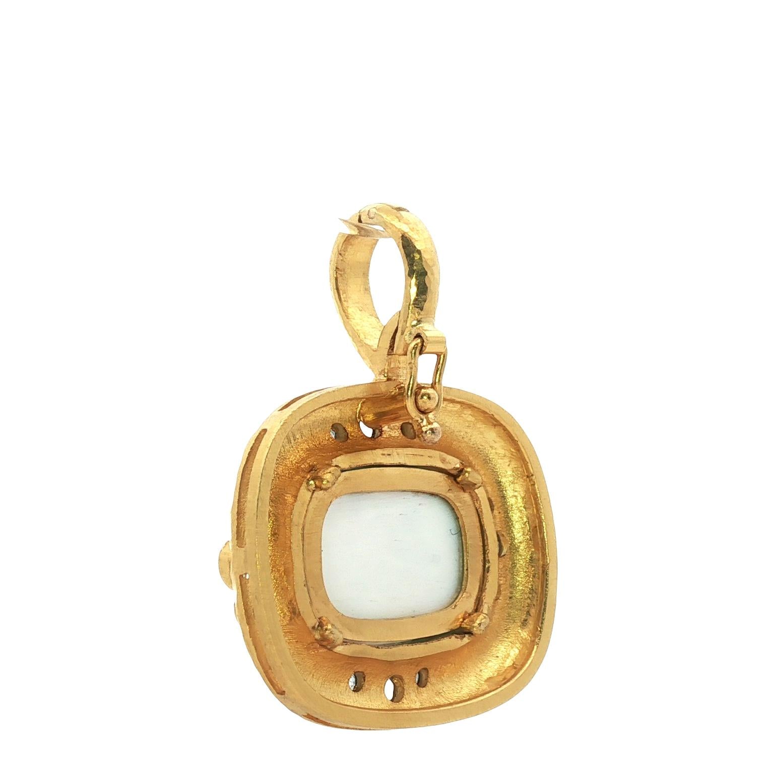 Elizabeth Locke Venetian Glass Intaglio Pendant Enhancer 19KYG