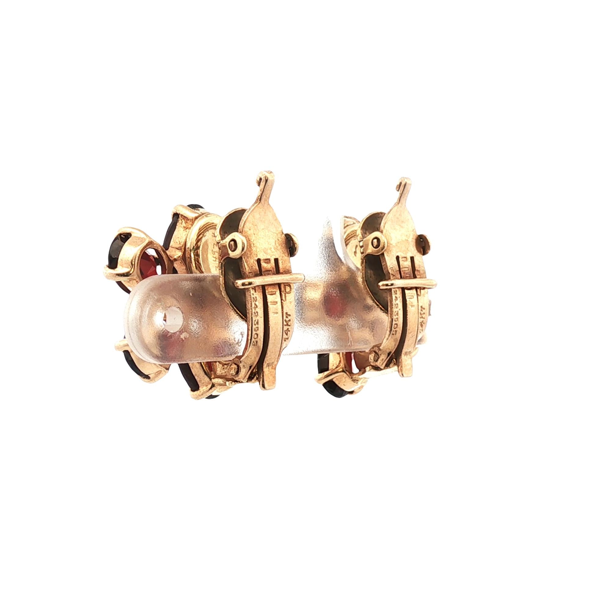 Mid-20th Century Garnet 14 Karat Yellow Gold Floral Ear Clip Earrings