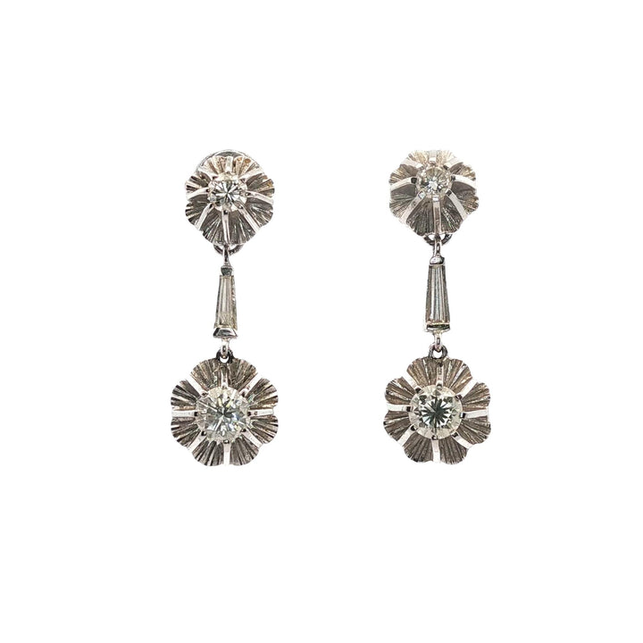 1950's Diamond 18 Karat White Gold Vintage Dangle Earrings