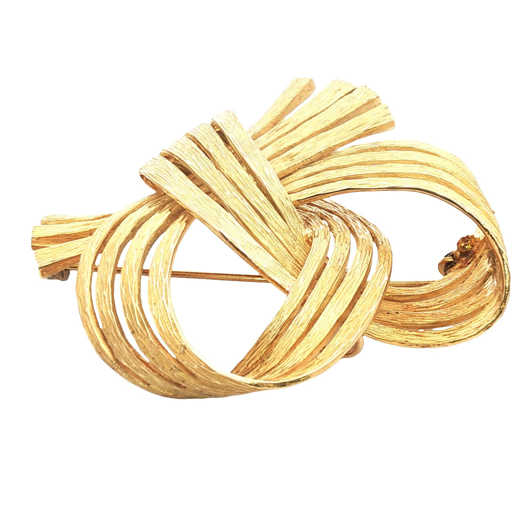 Tiffany & Company 18 Karat Yellow Gold Textured Ribbon Brooch Vintage Circa 1970