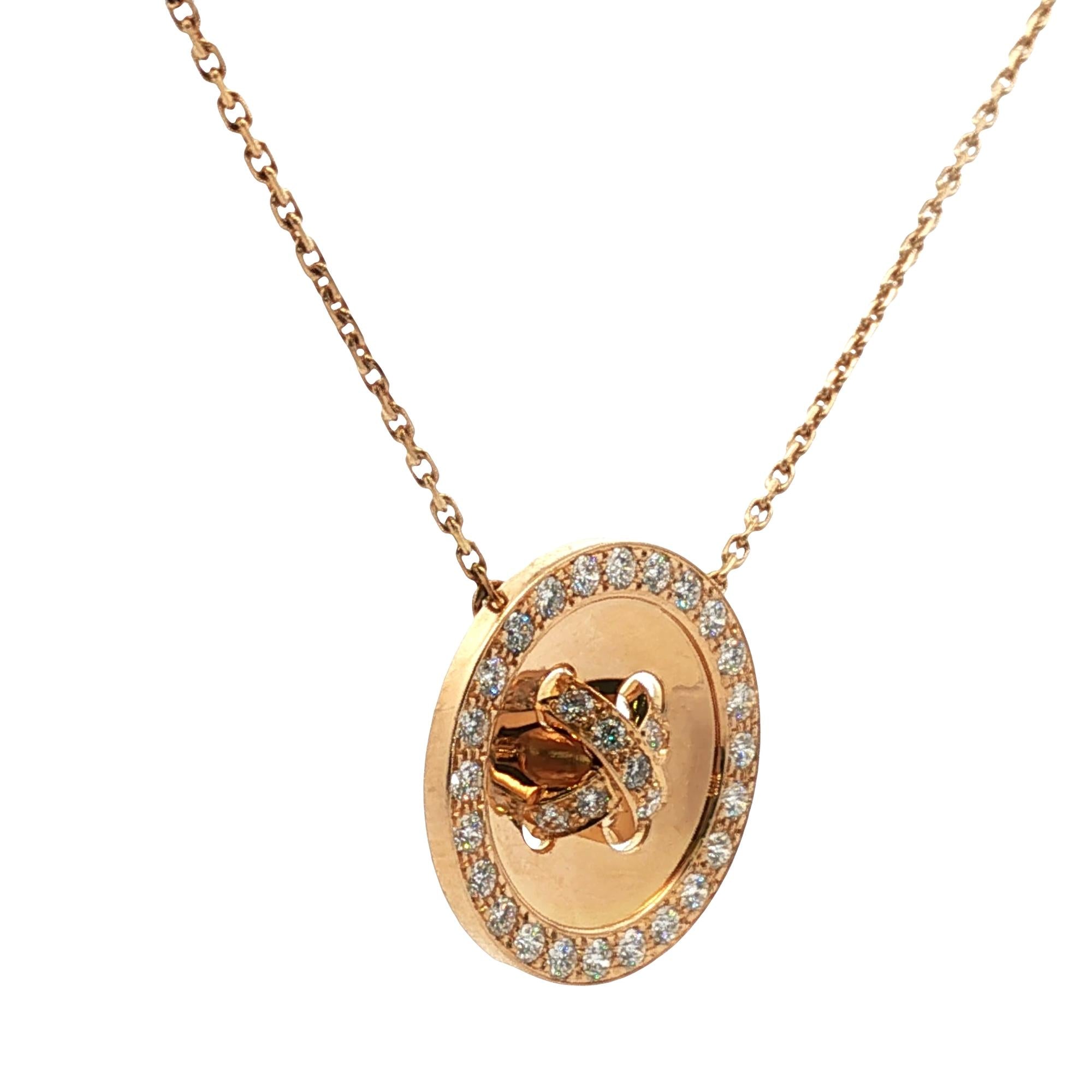 Van Cleef & Arpels Diamond 18 Karat Yellow Gold Bouttoniere Pendant Necklace