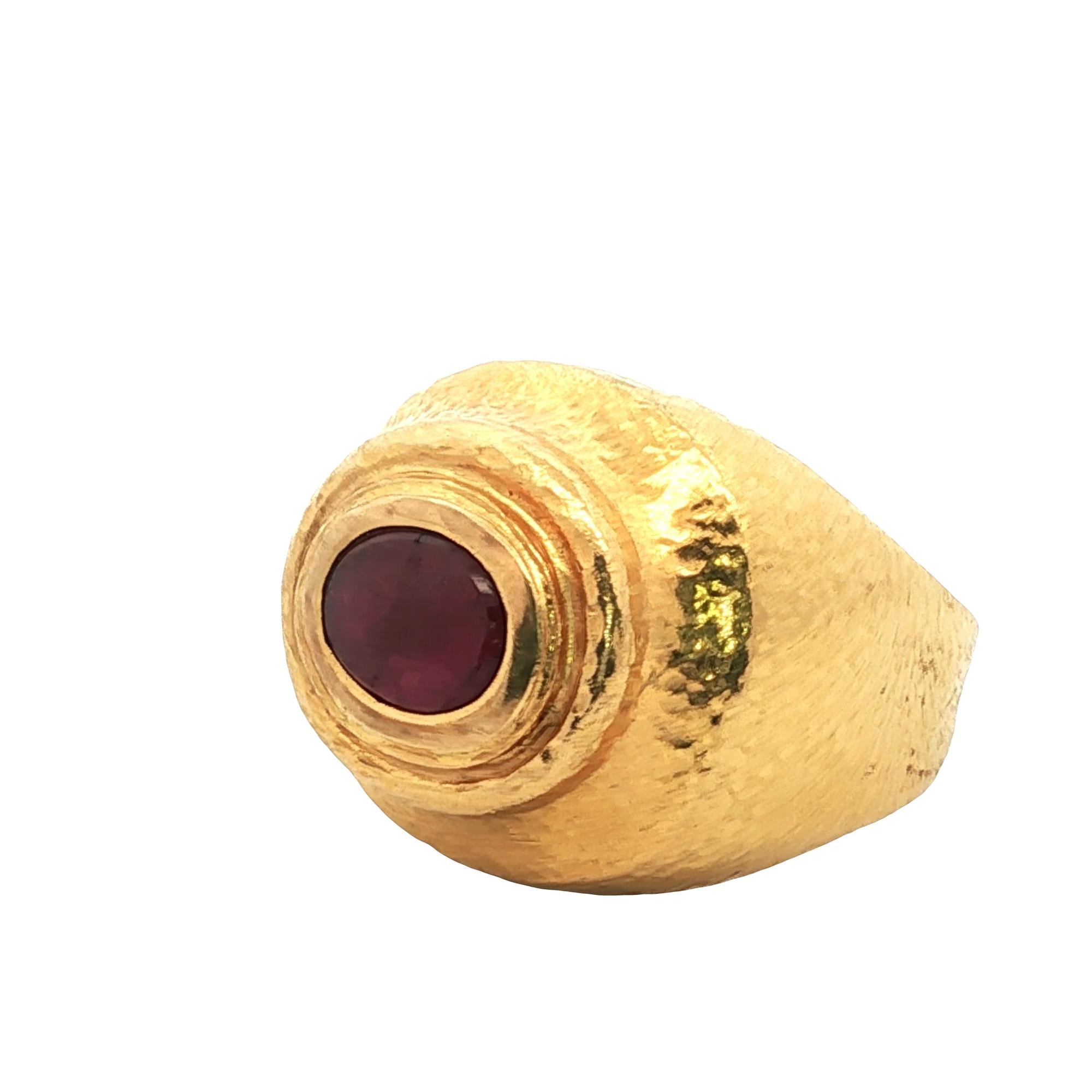 Zolotas Cabochon Ruby 22 Karat Yellow Gold Hammered Finish Gypsy Ring