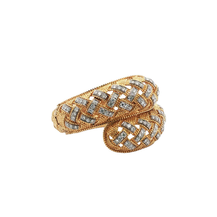 Diamond 18 Karat Yellow Gold Lattice Design Bypass Hinged Bangle Bracelet