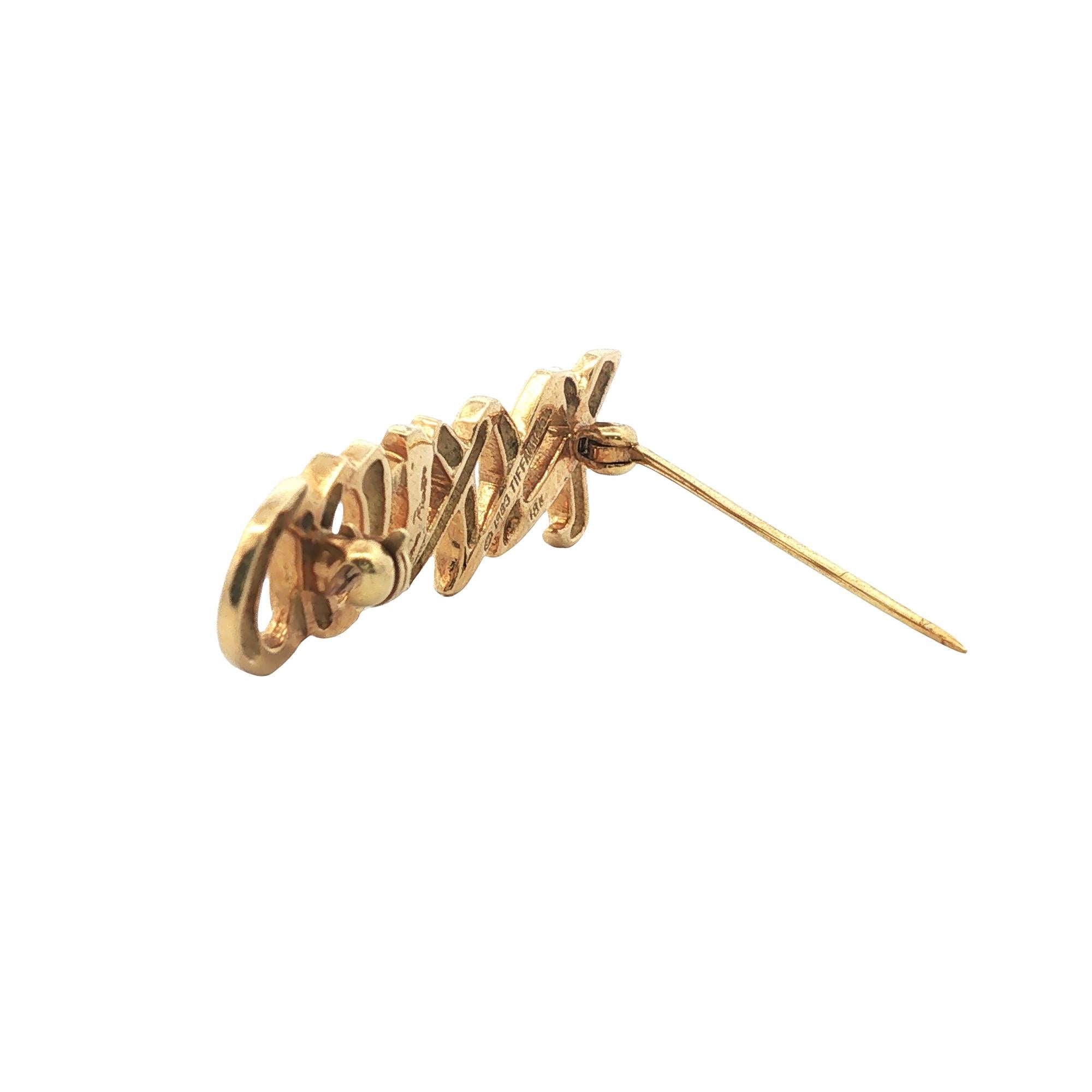Paloma Picasso Tiffany & Company 'XOXO' 18K Yellow Gold Brooch Pin Circa 1980s