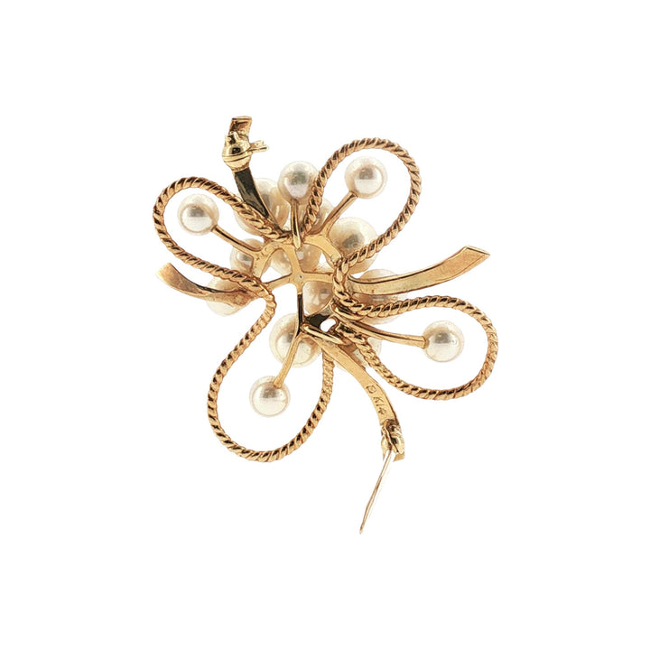 Mikimoto Pearl 14 Karat Yellow Gold Clover Vintage Brooch Pin