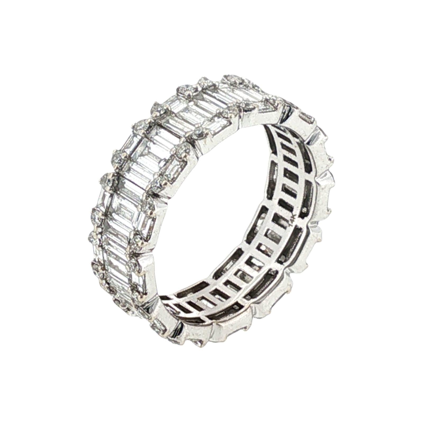 Diamond Baguette & Round Brilliant-Cut 14K White Gold Wedding Band Ring