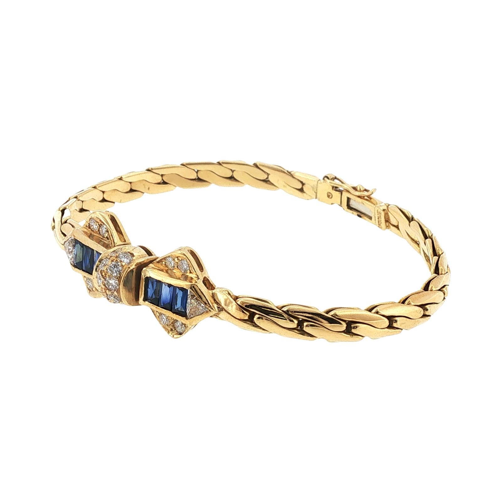 Diamond Blue Sapphire 18 Karat Yellow Gold Bow Motif Link Vintage Bracelet