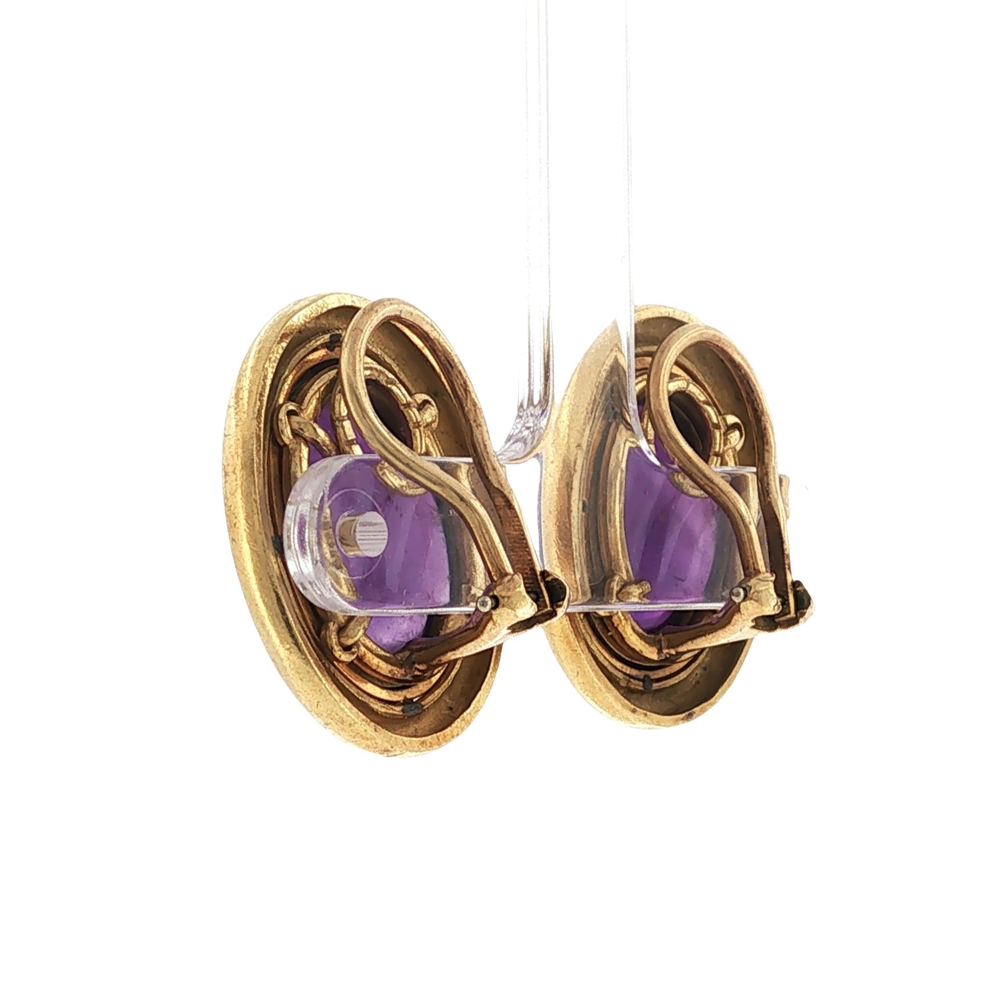 Amethyst Cabechon 18 Karat Yellow Gold Earclip Earrings