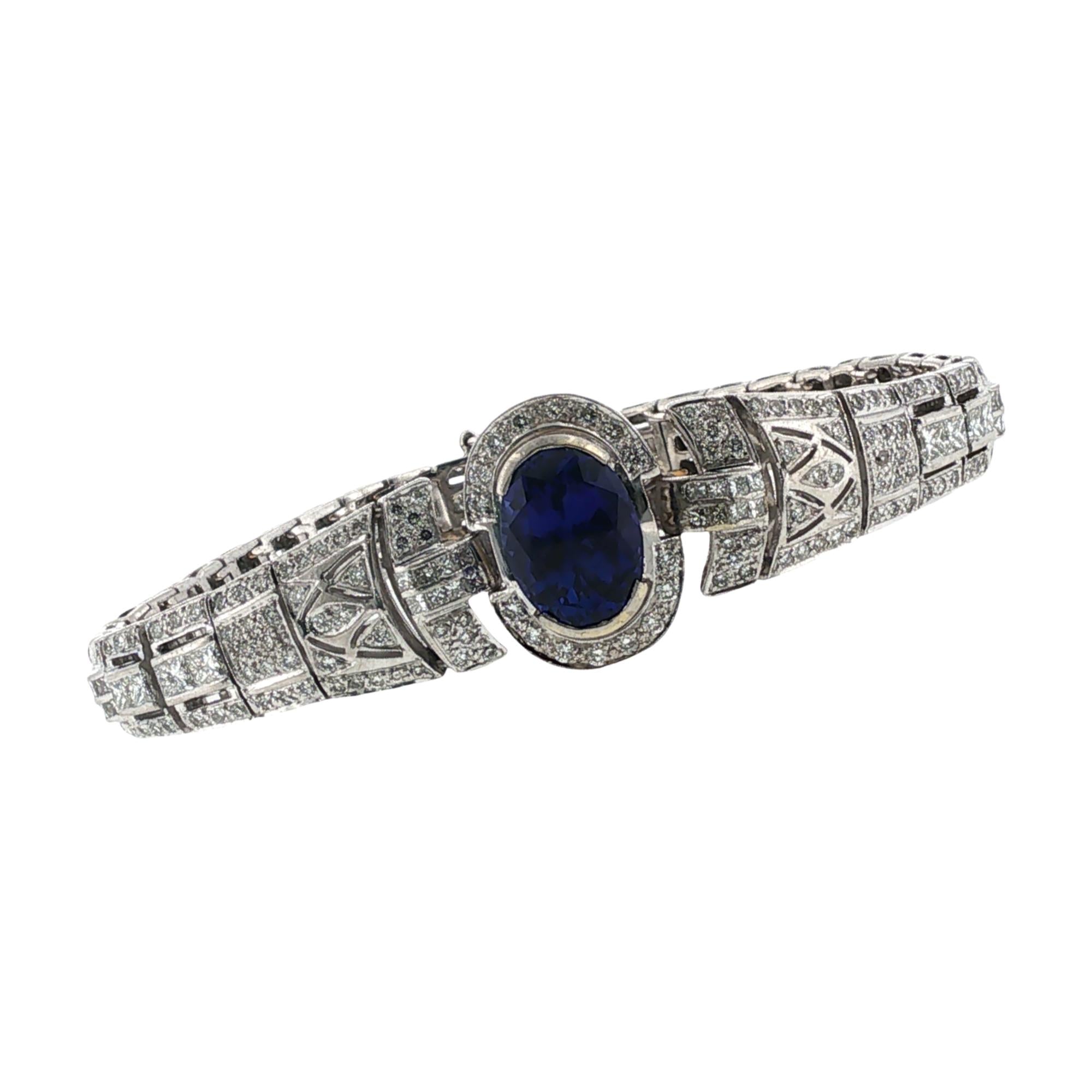 4.5 Carat Oval Tanzanite Gemstone Diamond Art Deco Style Platinum Link Bracelet