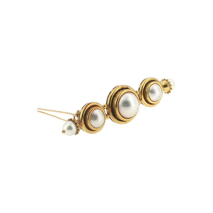 Elizabeth Locke Mabe Pearl 18 Karat Yellow Gold Vintage Brooch Pin