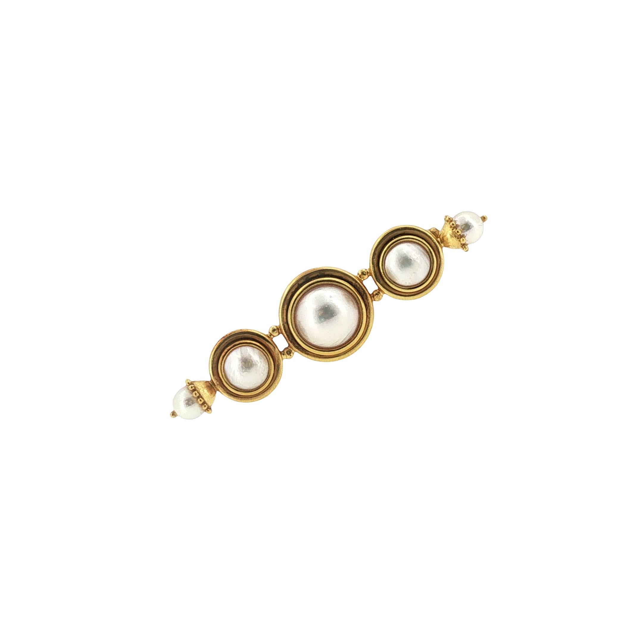 Elizabeth Locke Mabe Pearl 18 Karat Yellow Gold Vintage Brooch Pin