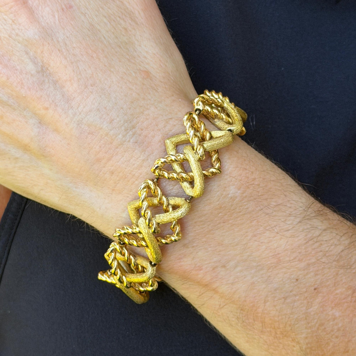 Jean Schlumberger Tiffany & Company 'X' Link 18K Yellow Gold Vintage Bracelet