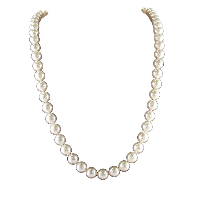 Mikimoto 7.5-7.75mm 18 Inch Strand of Pearls 18 Karat Yellow Gold Clasp
