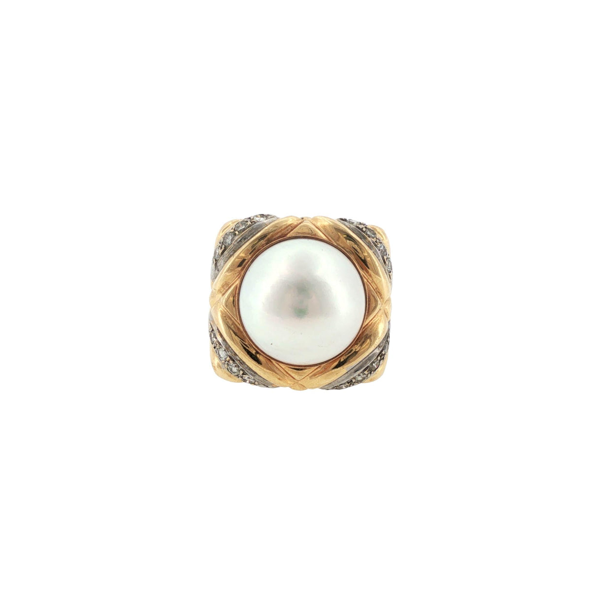Mabé Pearl Diamond 14 Karat Yellow Gold Vintage Cocktail Ring