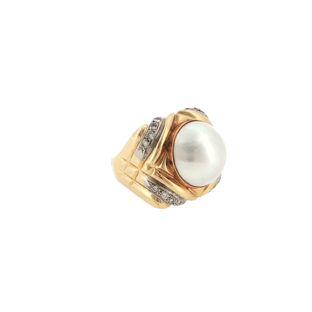 Mabé Pearl Diamond 14 Karat Yellow Gold Vintage Cocktail Ring